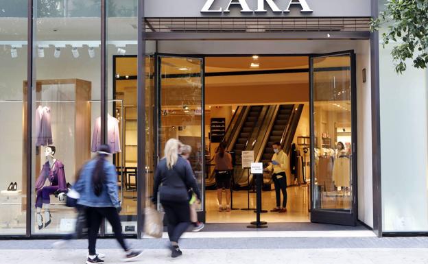 Cuánto cobra desde hoy Zara por sus bolsas