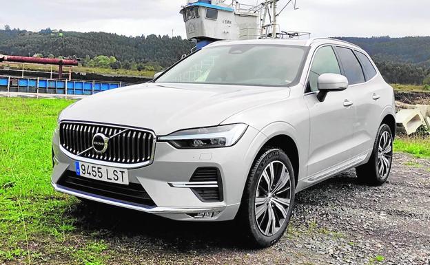 Volvo XC60: Más ecológico, seguro y conectado