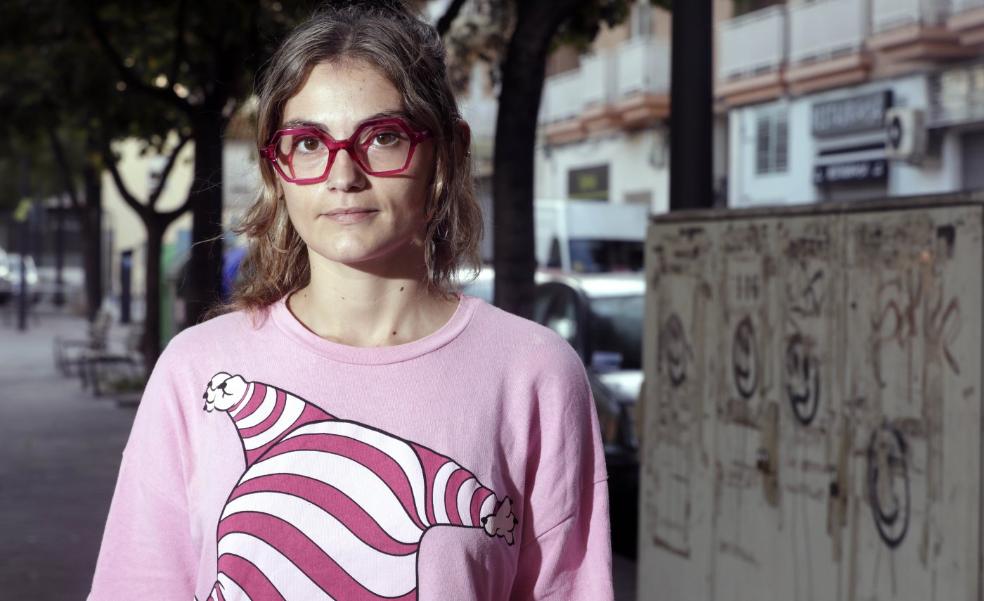 Paula sufrió maltrato con 15 años: «Dijo que me rompería la cabeza contra la acera»