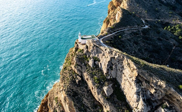 L'Alfàs del Pi dota al Centro de Interpretación del Faro de l'Albir con energía solar