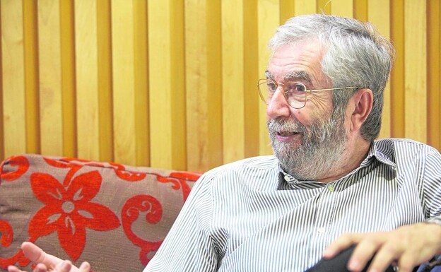 Antonio Muñoz Molina: «Necesitamos el refugio y el consuelo de la literatura»