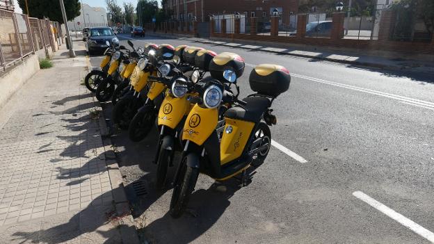 La Policía Local de Valencia estudia sancionar a la empresa que abandonó las motos