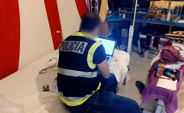 Detenido en Sant Joan por presuntamente acosar y provocar a una niña de 10 años por internet