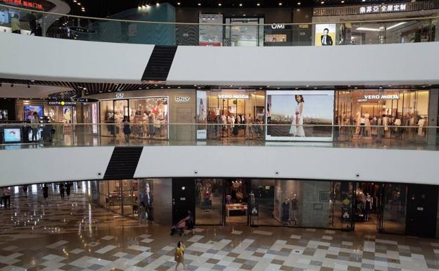 Los centros comerciales abiertos el 1 noviembre en Valencia y los que cierran el domingo