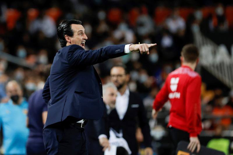 Unai Emery deja en el aire su marcha al nuevo rico del fútbol ingles