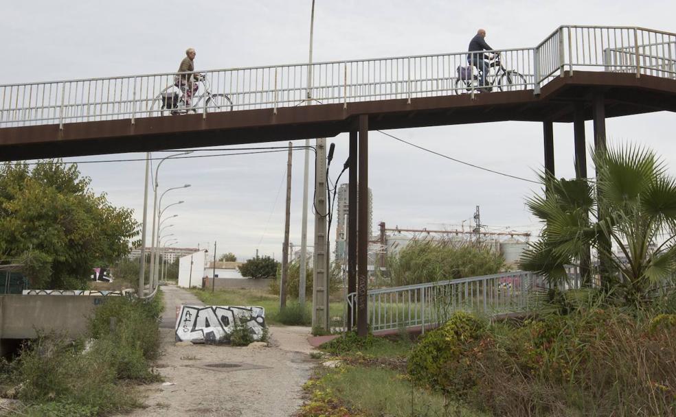 La Punta también se rebela contra Ribó