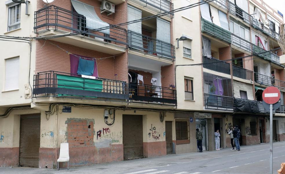 El miedo vacía el barrio del Xenillet de Torrent
