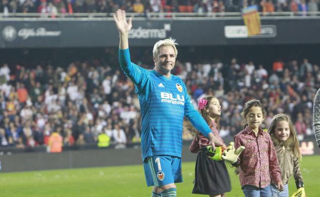 Cañizares enfada a un sector del valencianismo por sus comentarios sobre Gayà y Soler