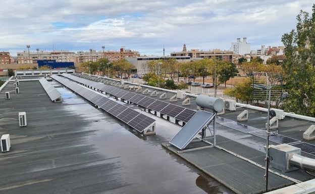 Los consistorios de l'Horta Sud gastan en luz entre 500.000 euros y un millón al año