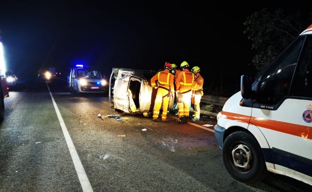 Dos personas resultan heridas en un accidente de tráfico en Montserrat