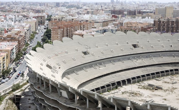 El Consell da al Valencia un plazo de tres meses para demostrar que quiere reiniciar las obras del nuevo Mestalla