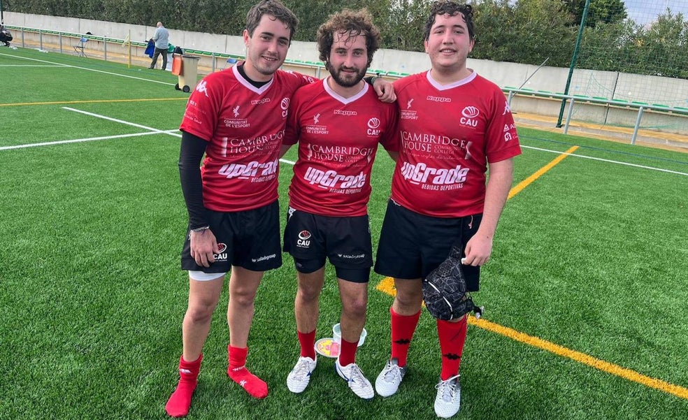Un equipo entre hermanos en el CAU