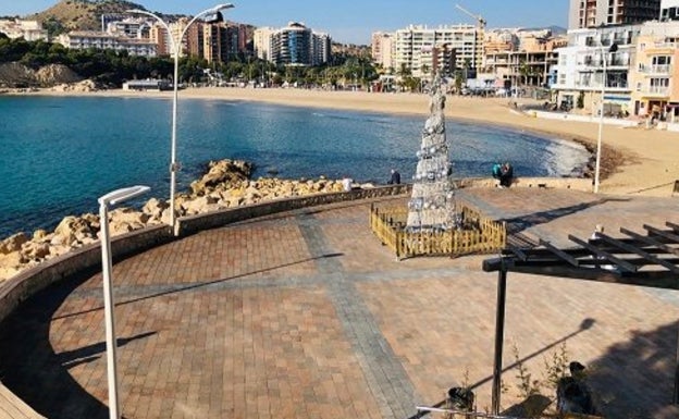 La I Carrera de Navidad de la Cala de Finestrat nace con una clara vocación solidaria