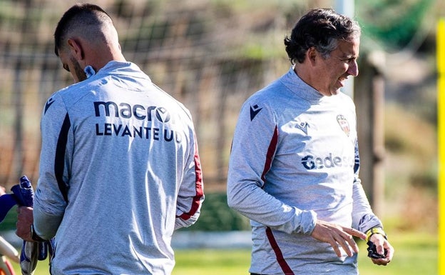 Pereira lucha contra la ansiedad