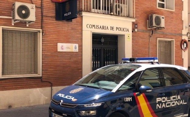 Detenida en Orihuela por usar su cuenta para recibir dinero de estafas a personas con pocos recursos