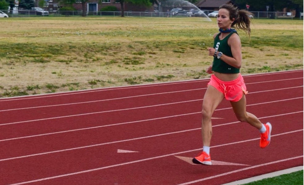 La atleta del big data inicia en Valencia su camino a París