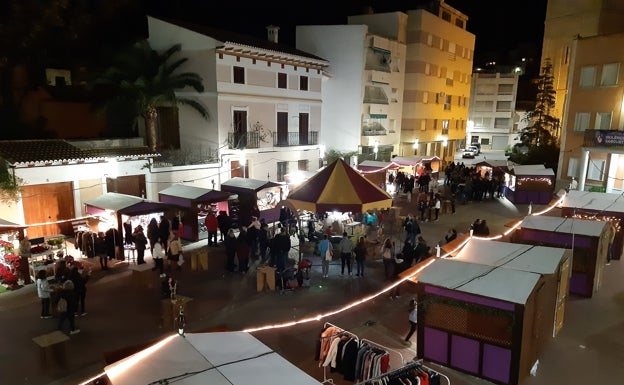 Turis organiza una Fira de Nadal con 30 expositores y los Reyes Magos