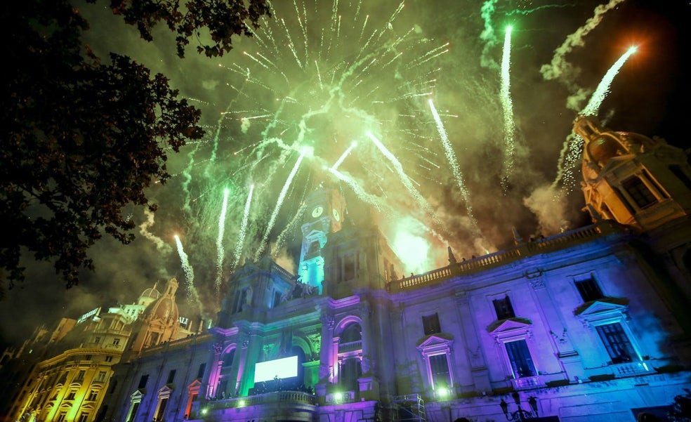 Valencia suprime la fiesta nocturna de Nochevieja