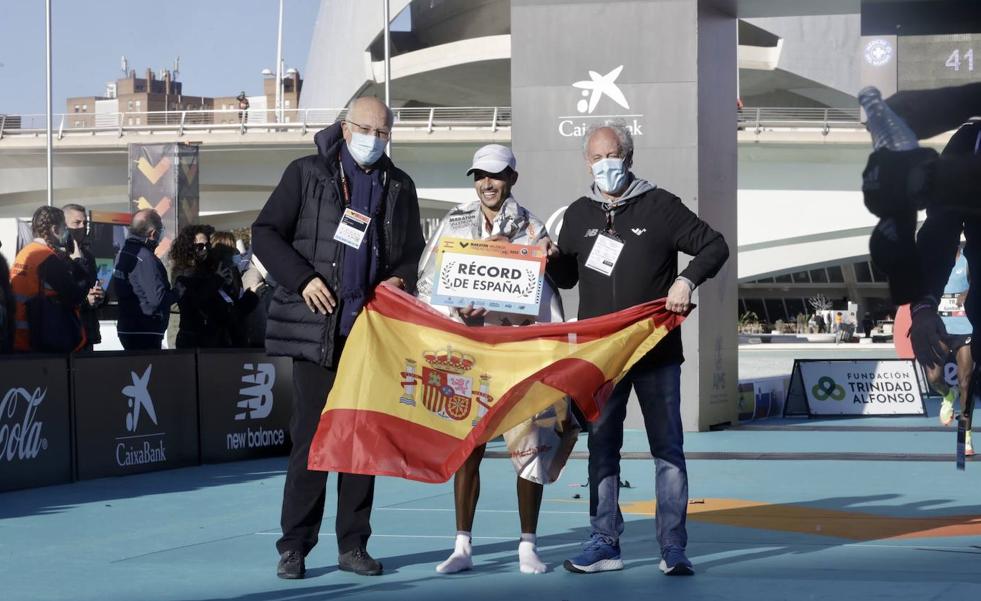 Ben Daoud, de llegar en los bajos de un camión a igualar el récord de España