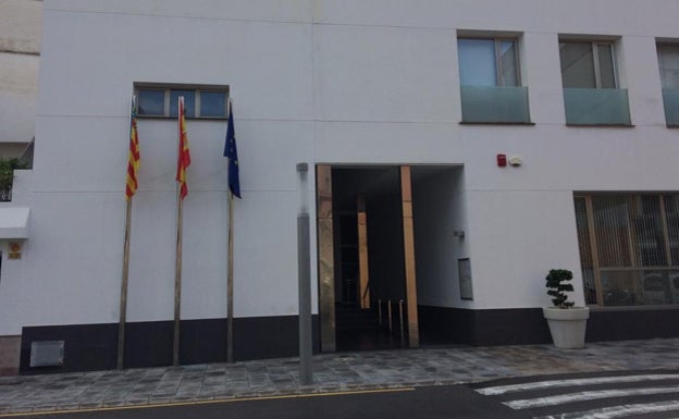 El Real de Gandia subvenciona las vacunas de pago a sus vecinos