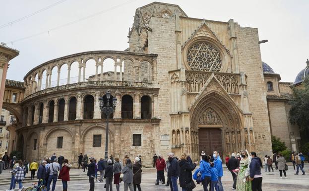 Misa al ritmo de mariachis en la Catedral de Valencia