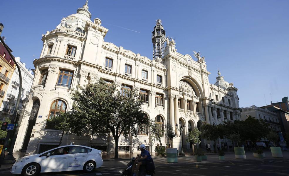 El Consell cierra la compra de la sede de Correos en Valencia para una dotación pública