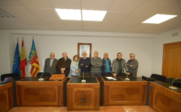 Otos acoge la junta general de cronistas valencianos