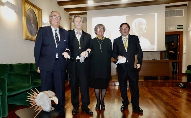 Miquel Navarro: «El arte y la cultura son el corazón de la columna que sostiene nuestra civilización»