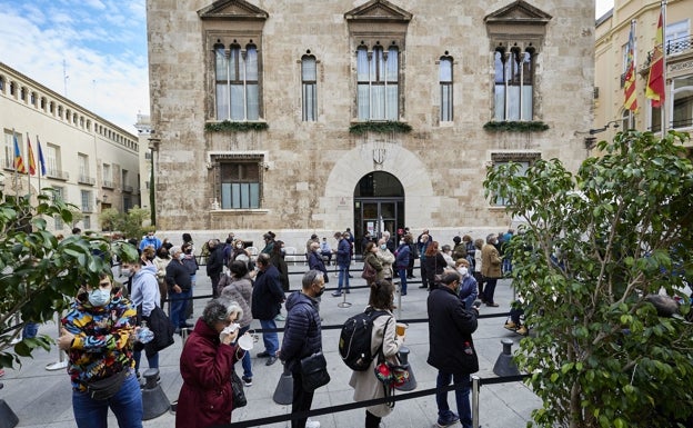 La Comunitat presenta 104 municipios en riesgo extremo por coronavirus