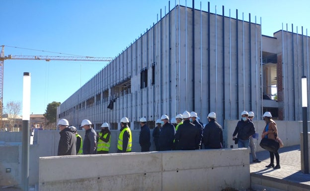 El alumnado de Muro volverá a las aulas después de 14 años en barracones