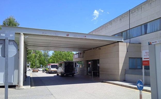 El hospital de Alcoi habilitará un punto de vacunación sin cita previa