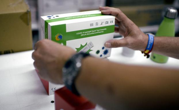 Cómo realizar de forma sencilla un test de antígenos para saber si se tiene Covid