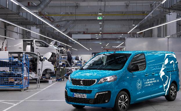 Llega el primer vehículo de hidrógeno de serie de Peugeot, el e-Expert Hydrogen