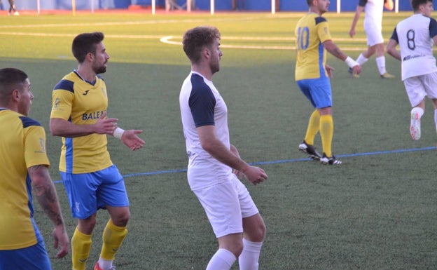 El Dénia tiene como objetivo frenar al líder