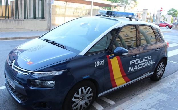 Detenido por agredir a un joven y amenazar de muerte a la madre en Gandia