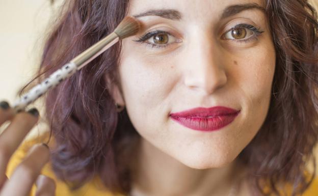 Cómo maquillarte si tienes los ojos juntos, almendrados, saltones o caídos