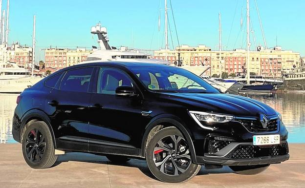 La gran duda al comprar un Renault Arkana: ¿totalmente híbrido o solo micro-híbrido?