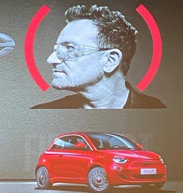 ¿Sabes cuál es el hilo rojo que une al Fiat 500 eléctrico con Bono de U2?