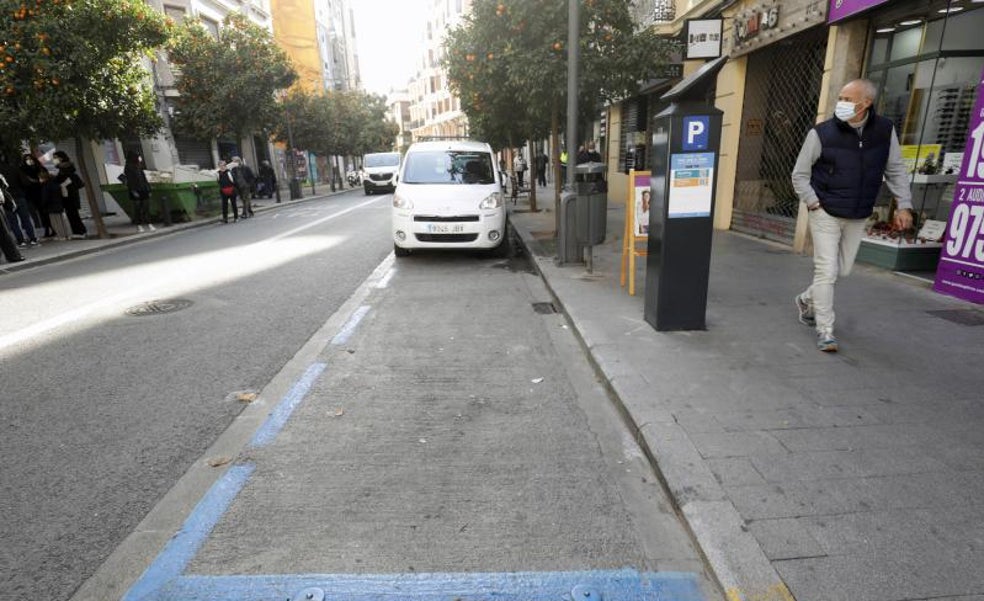 Hosteleros de Ruzafa piden más transporte público antes de que entre en vigor la zona verde