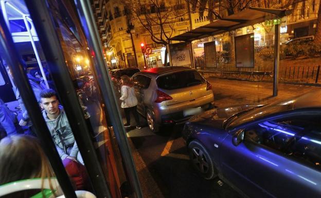 Valencia amplía los autobuses nocturnos en Nochebuena, Nochevieja y Reyes