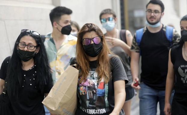 Alzira traslada el punto de vacunación sin cita a la zona comercial de Carrefour