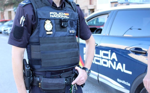 Detenidos en Orihuela por lanzar a un hombre desde un coche en marcha y atropellarlo