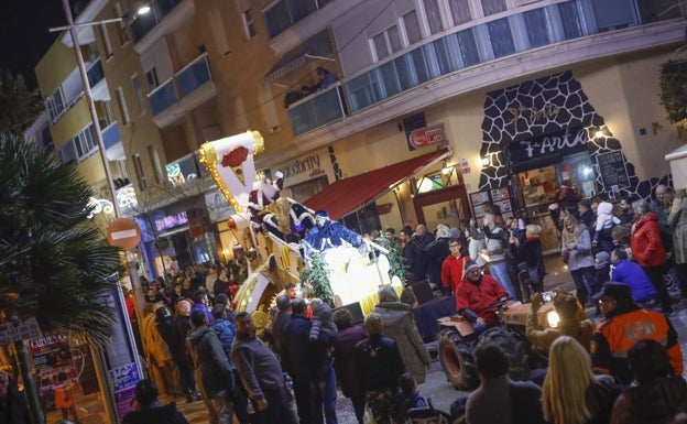 Los Reyes Magos desfilarán por la Marina Baixa tal y como estaba previsto