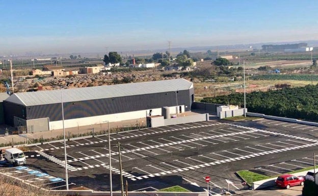 Silla estrena aparcamiento público con 80 plazas junto a La Nau