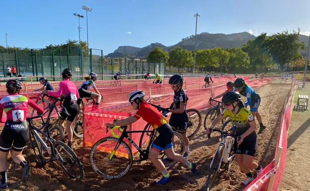 Unos 500 ciclistas se darán cita en Xàtiva en el Campeonato de España de Ciclocross