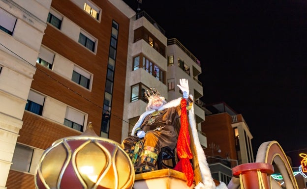 Benifaió instala un campamento controlado para ver a los Reyes Magos