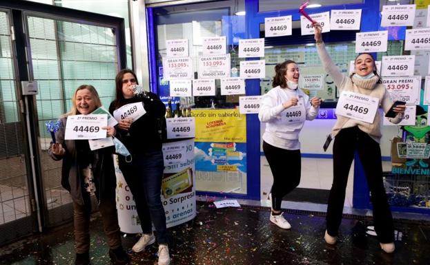 Comprueba si te ha tocado el Sorteo del Niño: Loterías ya ha pagado 5 millones de euros en premios en unas horas