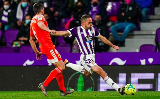 El Valladolid doblega al Burgos y duerme en ascenso directo