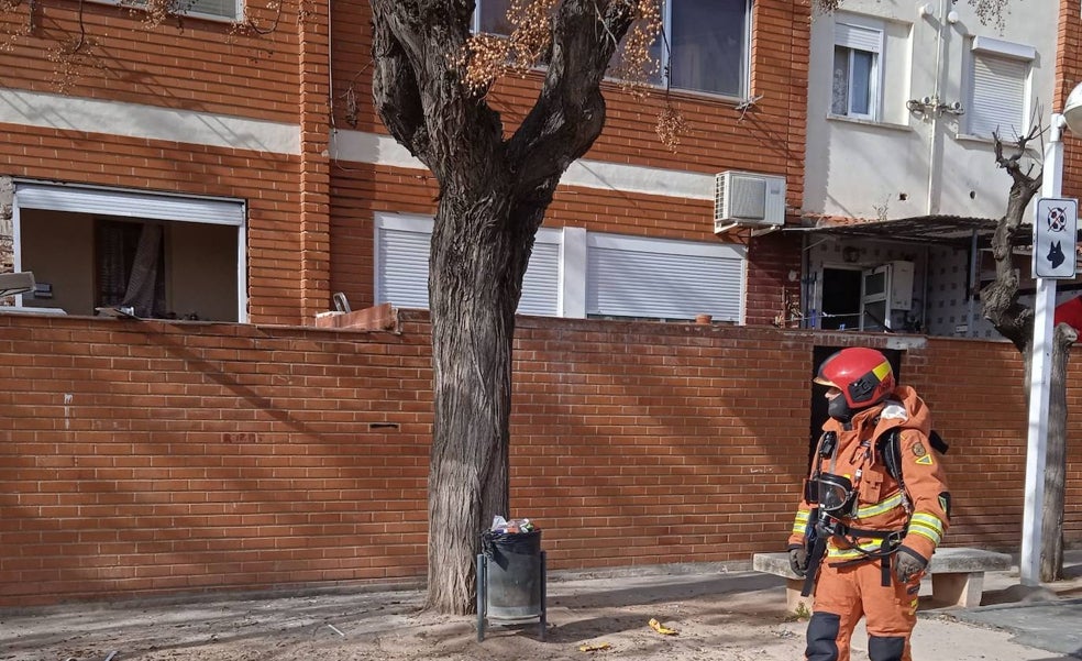 Tres heridos por una explosión de gas en una casa de Buñol
