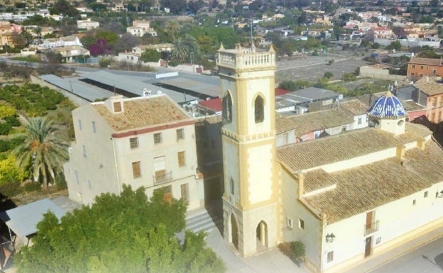 La Vila Joiosa mantiene las Fiestas de Sant Antoni sin desfile de carrozas y burros